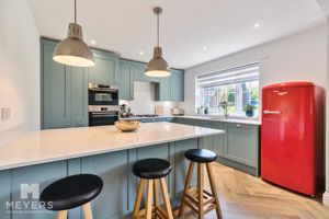 Photo 22- click for photo gallery